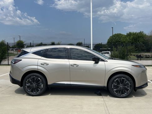 New 2026 Nissan Murano Platinum AWD/4WD image 3