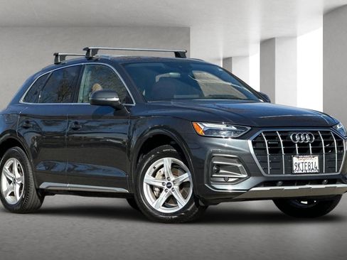 Used 2021 Audi Q5 2.0T Premium w/ Convenience Package image 2