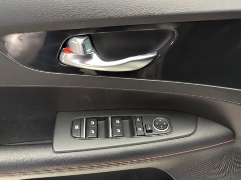 Used 2022 Kia Forte GT image 24