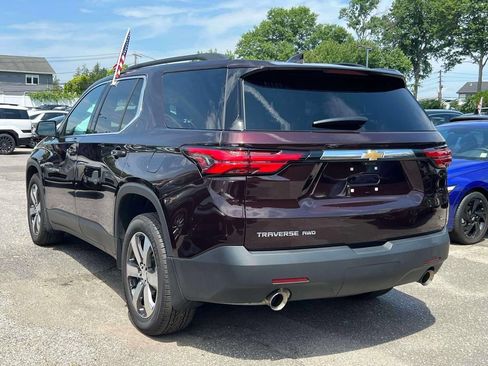 Used 2023 Chevrolet Traverse LT w/ LT Premium Package AWD/4WD image 7