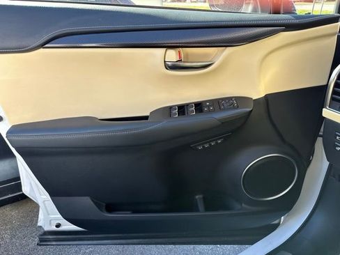 Used 2020 Lexus NX 300h 300h image 27