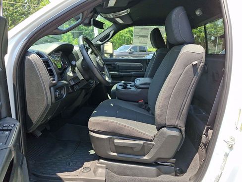 New 2026 RAM 2500 Tradesman AWD/4WD image 9
