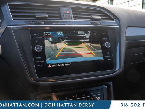 Used 2024 Volkswagen Tiguan SE FWD image 8