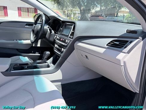 Used 2018 Hyundai Sonata SEL FWD image 9