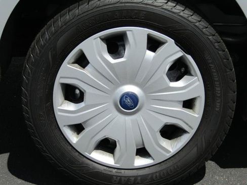 Used 2023 Ford Transit Connect XLT FWD image 13