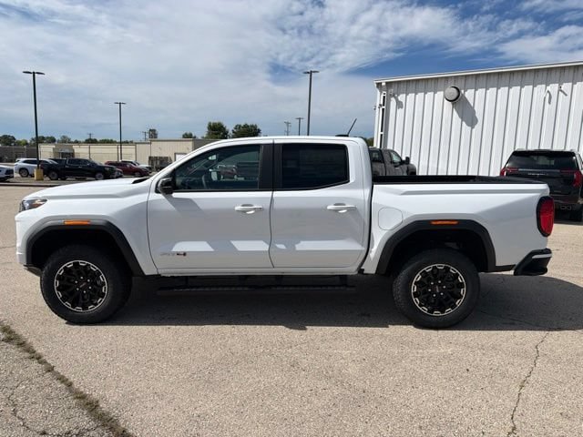 New 2026 GMC Canyon AT4 w/ Technology Plus Package AWD/4WD image 2