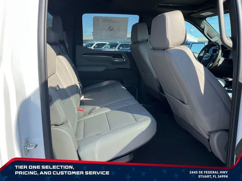 New 2026 GMC Sierra 1500 SLT w/ SLT Premium Plus Package AWD/4WD image 17