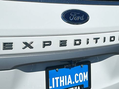 Used 2022 Ford Expedition Max XLT AWD/4WD image 28