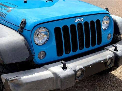 Used 2018 Jeep Wrangler Unlimited Sport S image 29