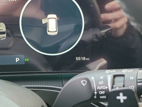 Certified 2025 Hyundai Santa Fe Calligraphy image 12