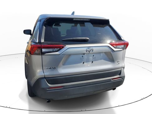 Used 2024 Toyota RAV4 LE image 5