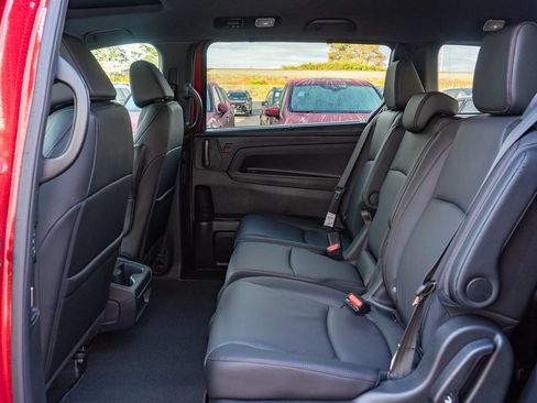 New 2026 Honda Odyssey Sport-L image 11