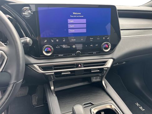 Certified 2025 Lexus RX 350 Premium w/ Accessory Package (Z1) image 26