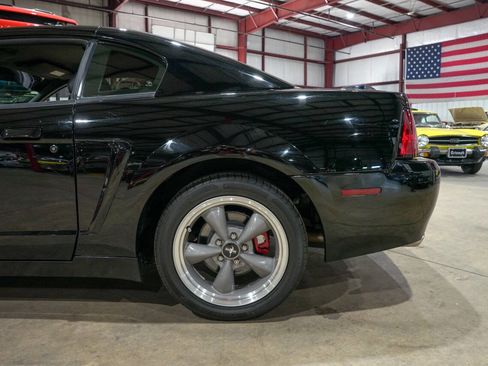 Used 2001 Ford Mustang GT RWD image 5
