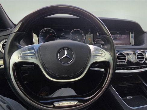 Used 2015 Mercedes-Benz S 550 Sedan w/ Premium 1 Package image 10
