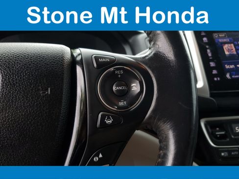 Used 2017 Honda Pilot Touring image 26