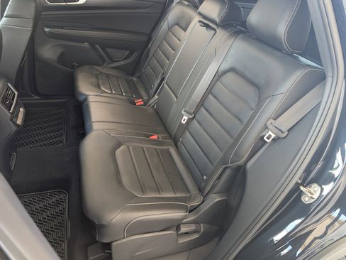 Used 2025 Volkswagen Atlas Cross Sport SEL image 18