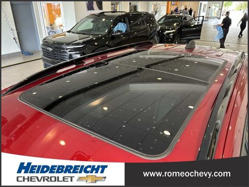 Certified 2024 Chevrolet Equinox RS w/ RS Leather Package AWD/4WD image 36