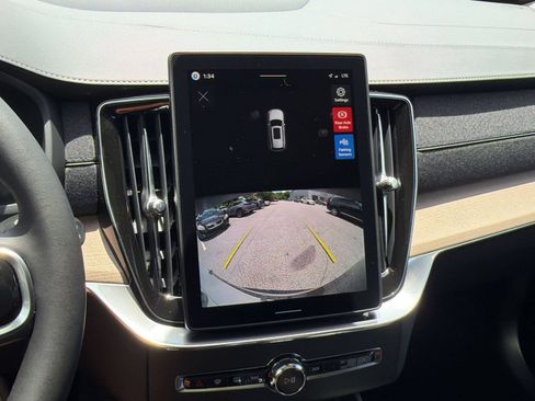 New 2026 Volvo XC90 B5 Core w/ Protection Package AWD/4WD image 24