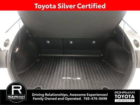 Certified 2017 Toyota Prius Three image 27