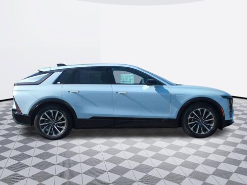 Certified 2024 Cadillac Lyriq Sport AWD/4WD image 9