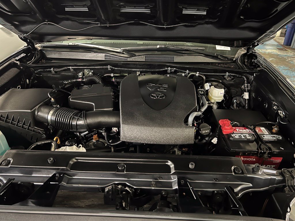 Certified 2023 Toyota Tacoma TRD Sport w/ Advanced Technology Package AWD/4WD image 38