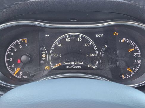 Used 2021 Jeep Grand Cherokee Limited w/ Sun & Sound Group RWD image 20