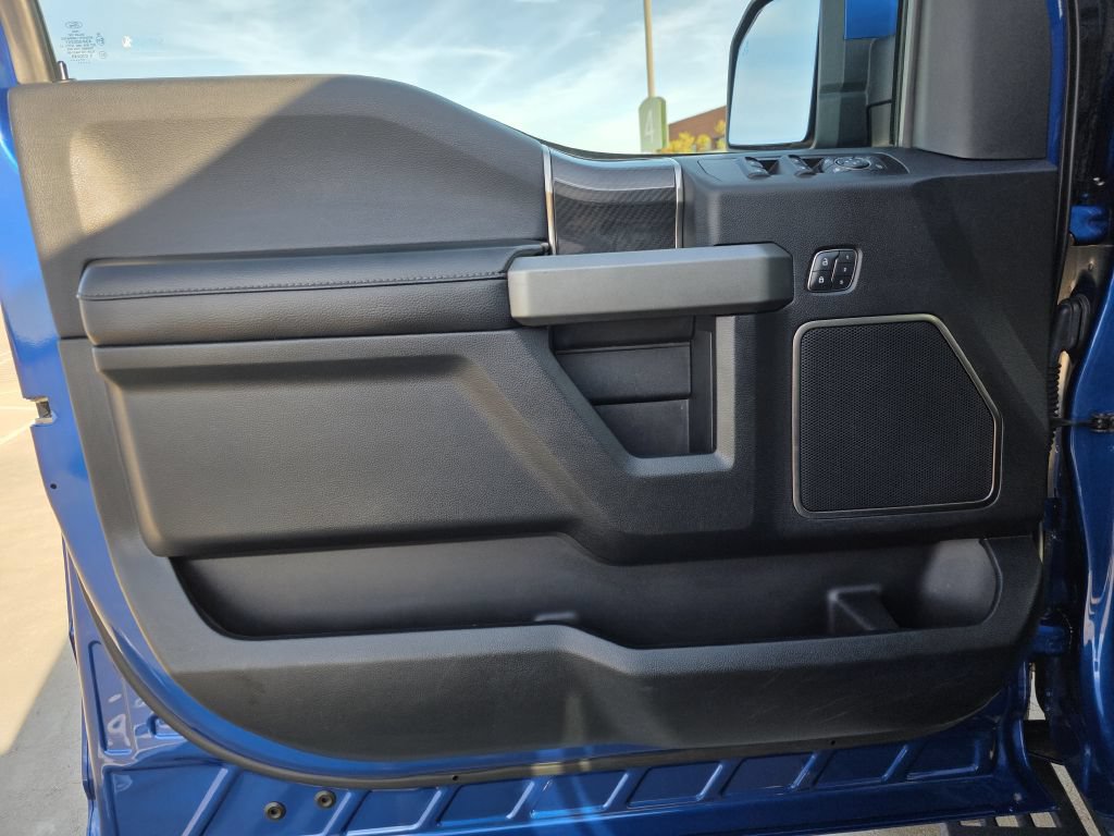 Used 2018 Ford F150 Raptor w/ Equipment Group 802A Luxury AWD/4WD image 31