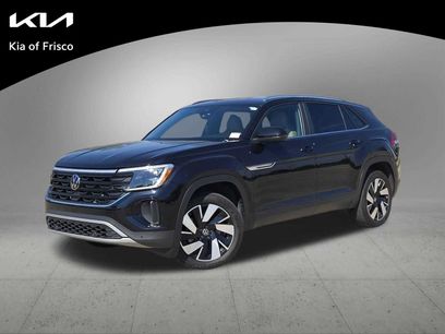Used 2024 Volkswagen Atlas Cross Sport SE w/ Panoramic Sunroof Package