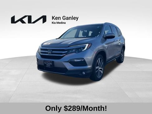 Used 2017 Honda Pilot Elite image 1