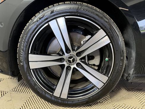 Used 2025 Mercedes-Benz C 300 4MATIC Sedan image 20
