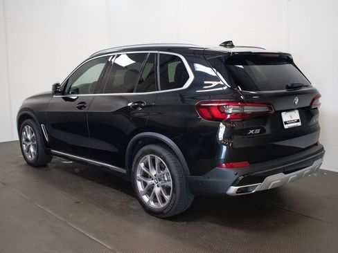 Used 2022 BMW X5 xDrive40i w/ Premium Package AWD/4WD image 6