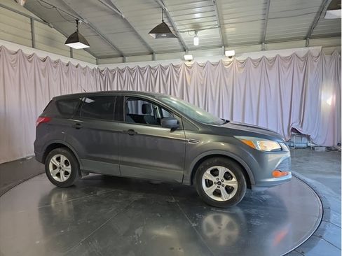 Used 2015 Ford Escape S image 7