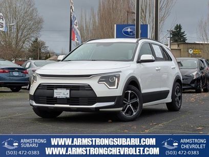 Used 2023 Kia Niro EX