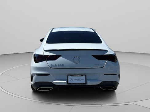 Certified 2022 Mercedes-Benz CLA 250 4MATIC image 4