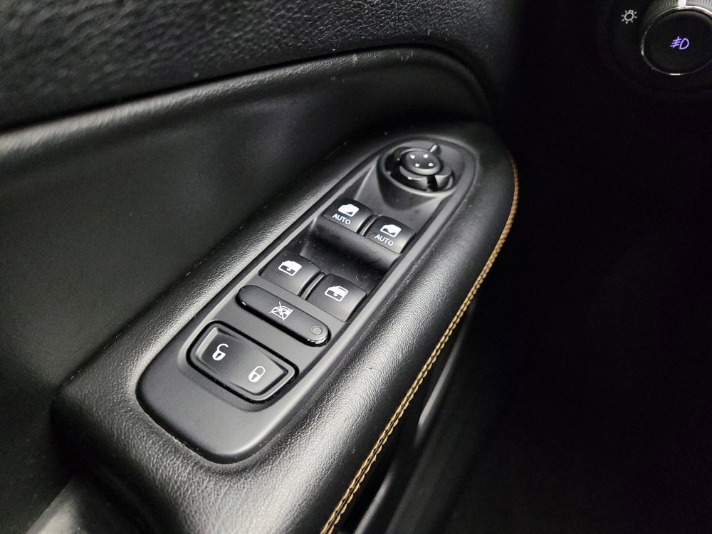 Used 2019 Jeep Compass Limited AWD/4WD image 27