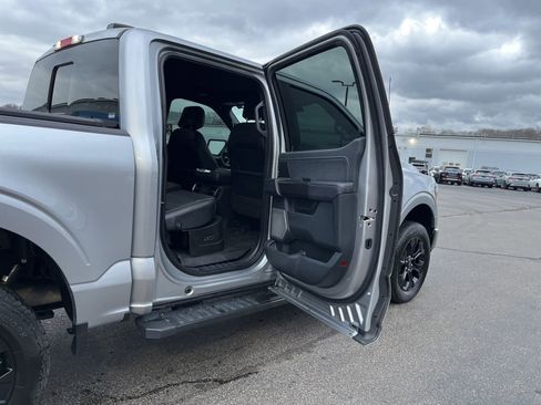 Used 2023 Ford F150 Lariat w/ Equipment Group 502A High image 20