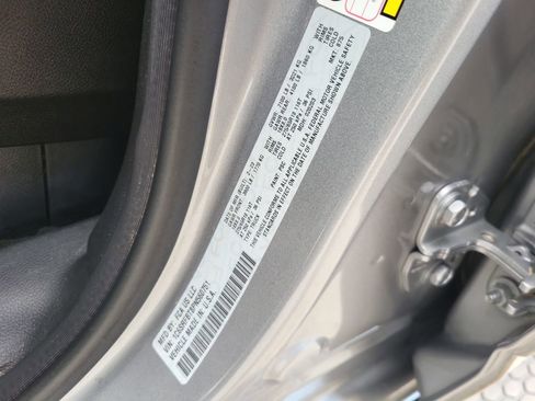 Used 2023 RAM 1500 Big Horn AWD/4WD image 25