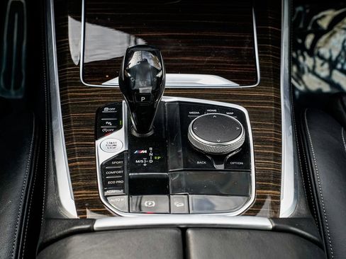 Used 2020 BMW X5 M50i w/ Premium Package image 17