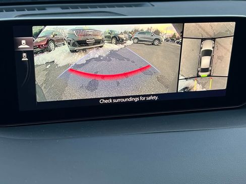 Certified 2025 MAZDA MAZDA3 2.5 Turbo Sedan w/Premium Plus image 24