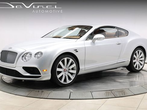 Used 2016 Bentley Continental GT image 1