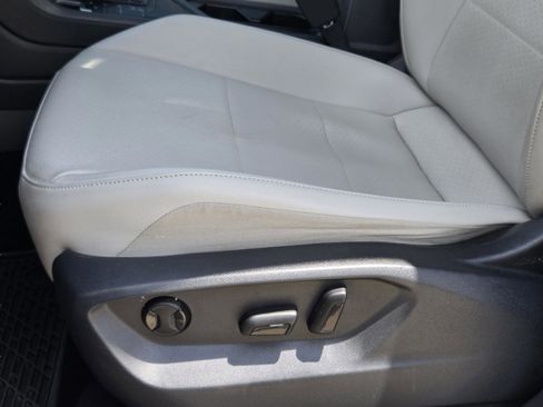 Used 2021 Volkswagen Tiguan SE FWD image 20