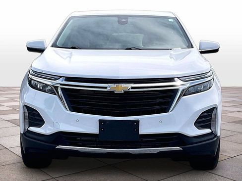 Used 2024 Chevrolet Equinox LT FWD image 3