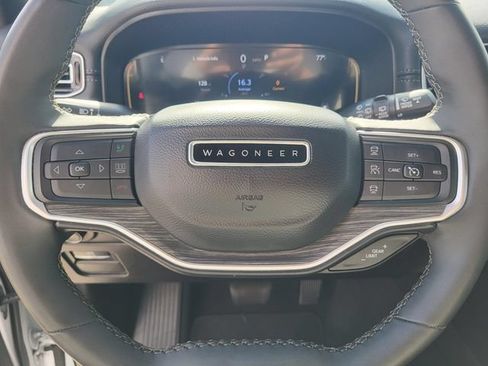 Used 2024 Jeep Wagoneer Series II w/ Flexible Seating Group RWD image 7