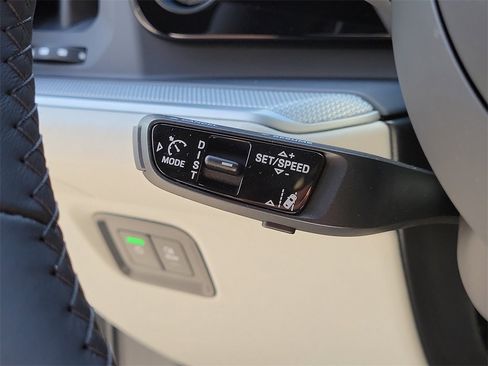 New 2026 Porsche Cayenne Coupe image 37