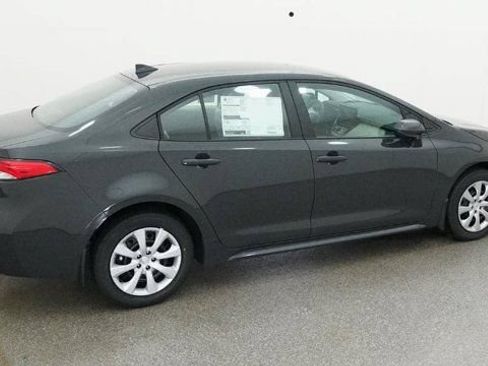 New 2026 Toyota Corolla LE FWD image 10