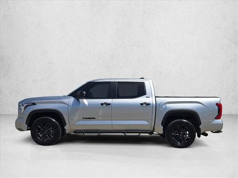 Used 2025 Toyota Tundra SR5 AWD/4WD image 8