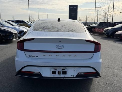 Used 2021 Hyundai Sonata SE image 4