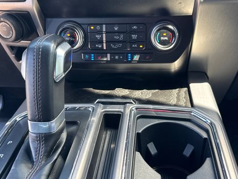 Used 2020 Ford F150 Platinum w/ Equipment Group 701A Luxury AWD/4WD image 14