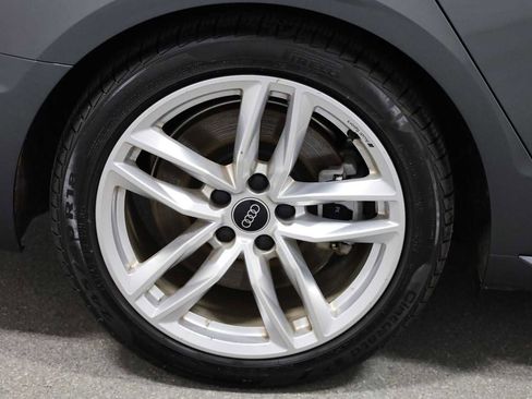 Used 2023 Audi A4 2.0T Premium w/ Convenience Package image 35